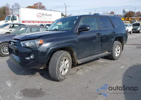 2023 Toyota 4Runner Sr5 из США, поврежденный, VIN JTEMU5JR3P6162997
